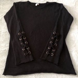 Lace-up Sleeve Sweater